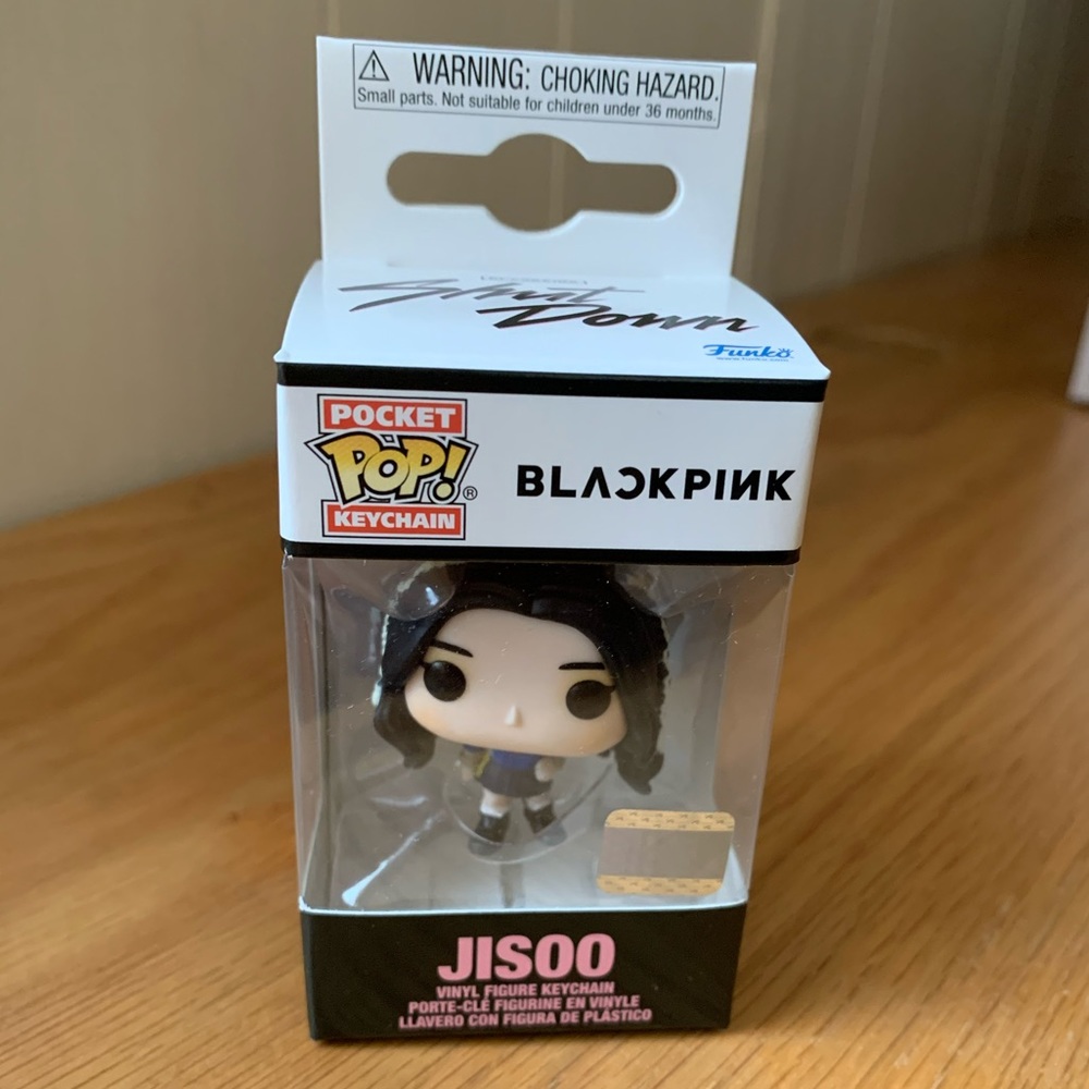 NIB Blackpink Jisoo Funko Pocket Pop! Key Chain